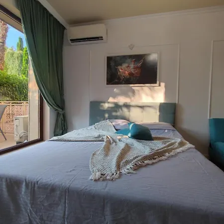 Argisht Marina Lux Apt606 Apartment