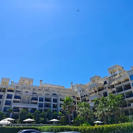 Argisht Marina Lux Apt606 Appartement